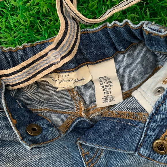 Jean Shorts w/Suspenders! 💙 - Picture 3 of 3